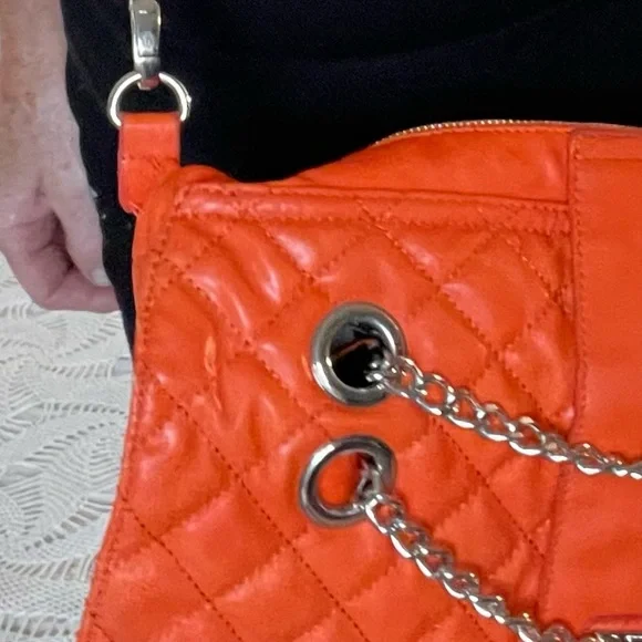 Jenna Kador Oversized Tote Bag Purse Orange Silver Chain cross body & Buckle - Picture 3 of 14